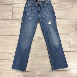 Hollister straight Jean high rise size 24